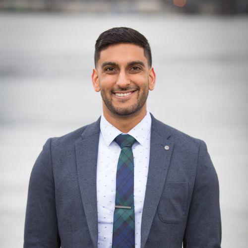 portrait of Dr. Nav Dhindsa